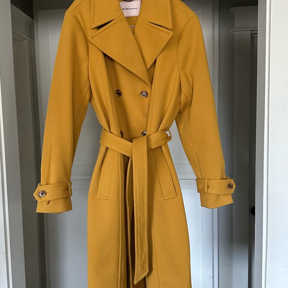 BCBGeneration Yellow Textured Coat